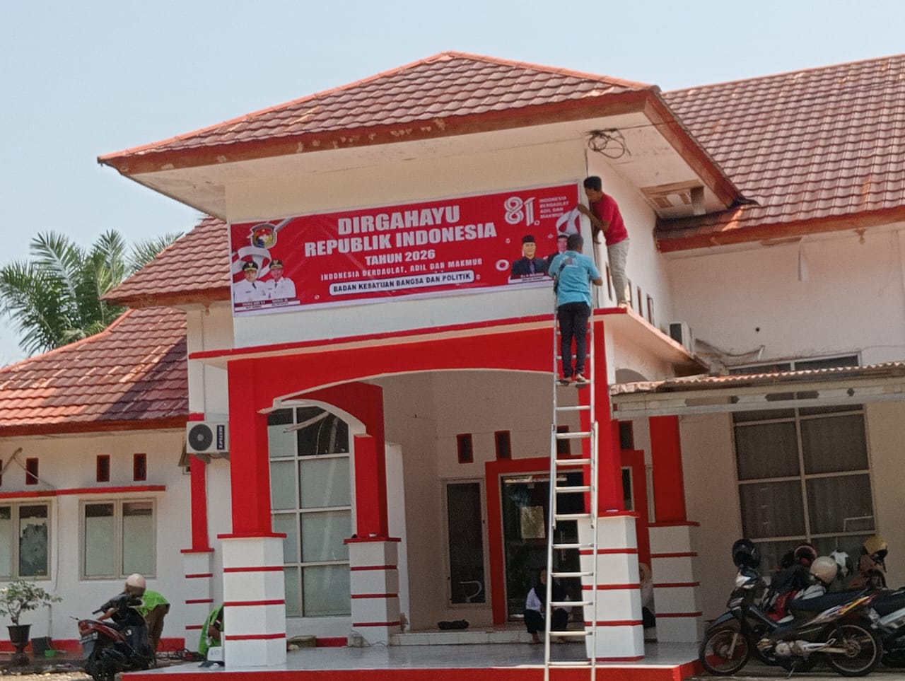 Semangat Kemerdekaan di Badan Kesbangpol